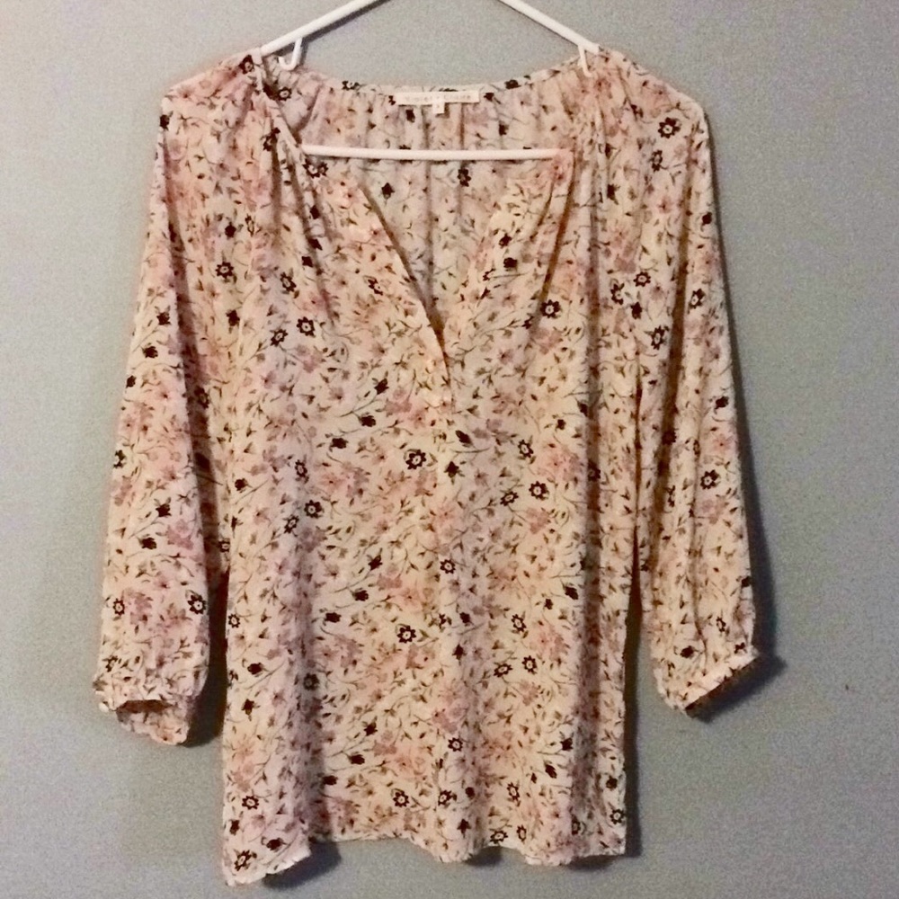 Violet + Clair Pink Floral 3/4 Sleeve Top